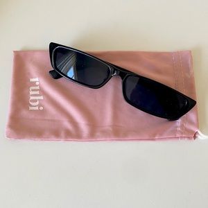 Retro black aesthetic glasses